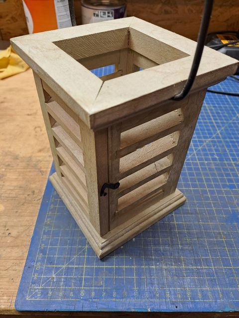 Wooden candle light base